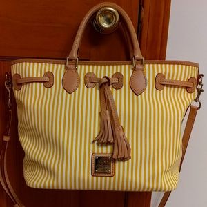 Dooney and Bourke Handbag